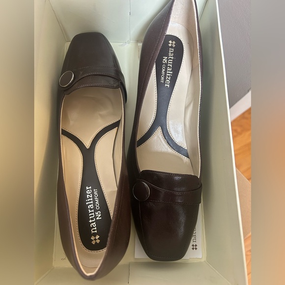 Naturalizer Oxford Brown Leather Shoes - Picture 1 of 5